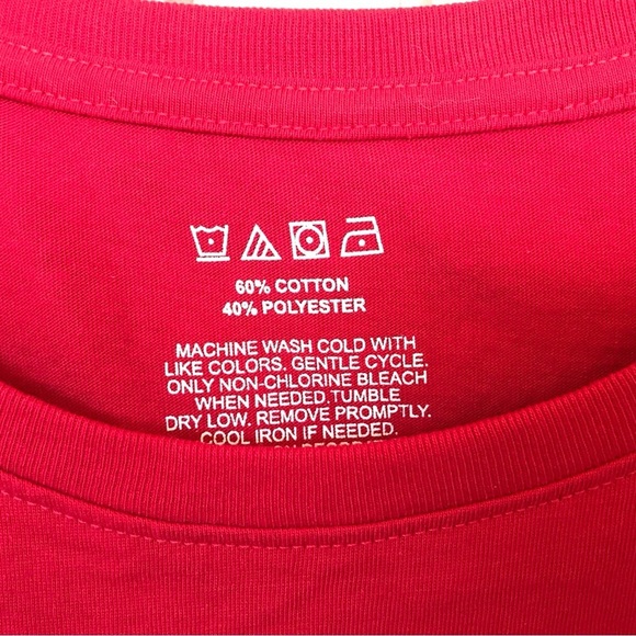 Christmas in Summer Christmas Tee SzXXL Red Short Sleeves NWOT - Picture 8 of 8